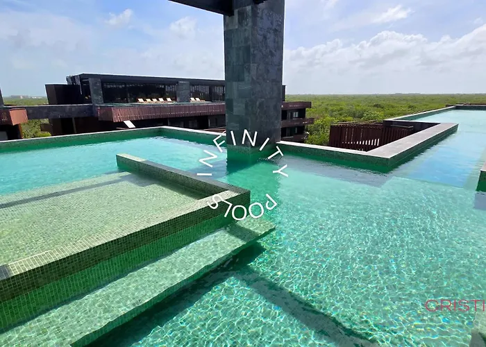 "tropical Vibe" - Jet Tub - Filtered Water - 2 Free Clubs Tulum
