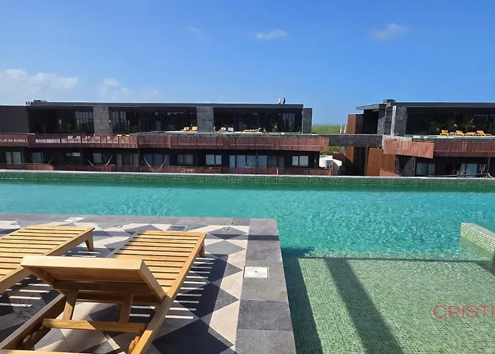 "tropical Vibe" - Jet Tub - Filtered Water - 2 Free Clubs Apartamento