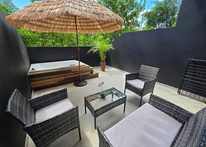 Apartamento "tropical Vibe" - Jet Tub - Filtered Water - 2 Free Clubs *